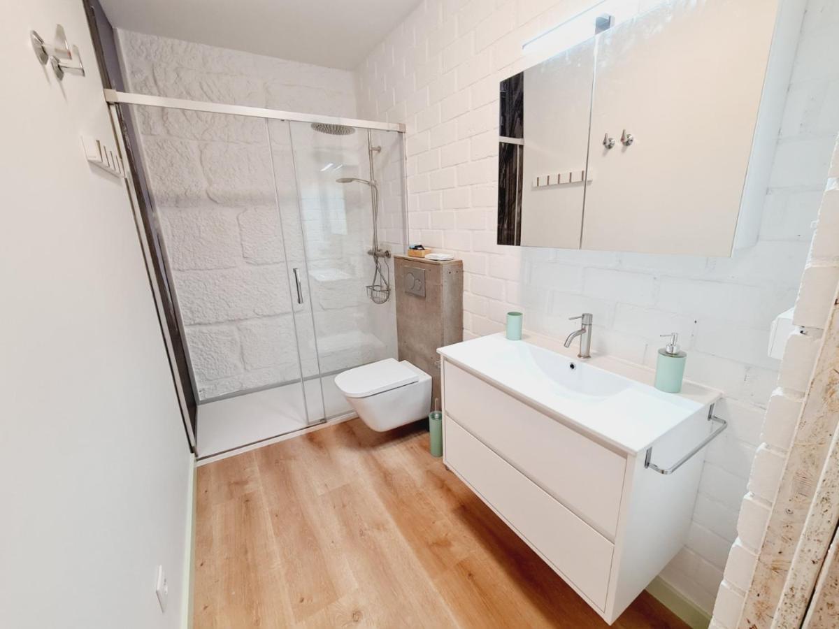 Edificio Amalia Rosina 1ºa Apartment Оуренсе Екстериор снимка